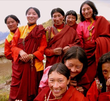 Tibetan Nuns